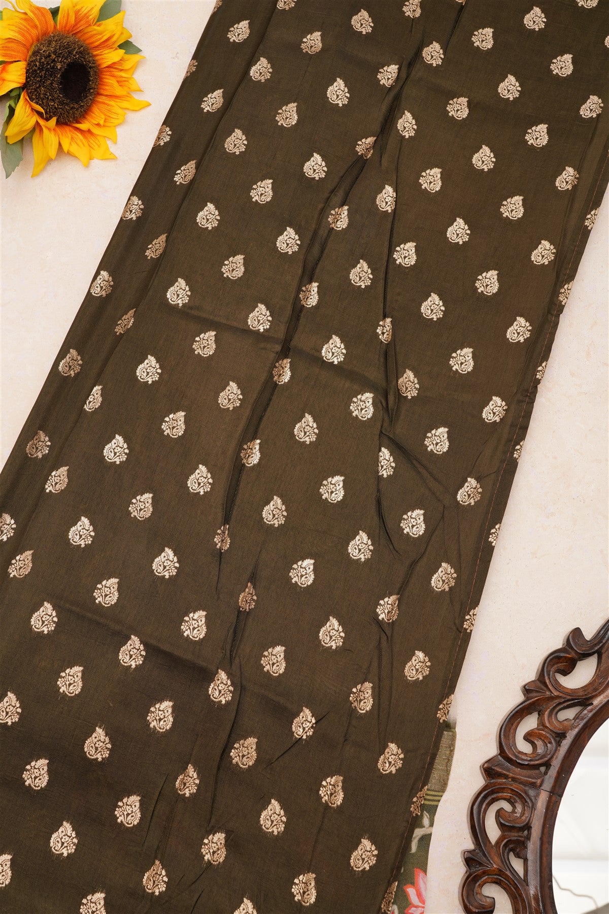 Fancy Dola Silk Cream Tanjore Print Saree
